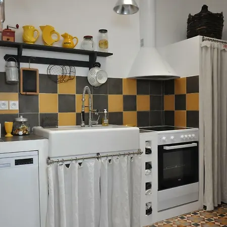 Le 27 * Perpignan